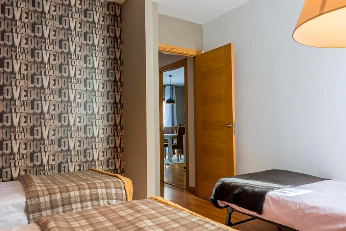 A 15 Minutos De Baqueira Apartment *