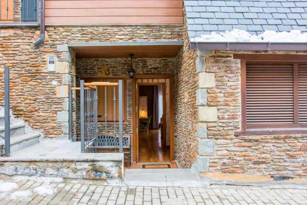 A 15 Minutos De Baqueira Apartment *
