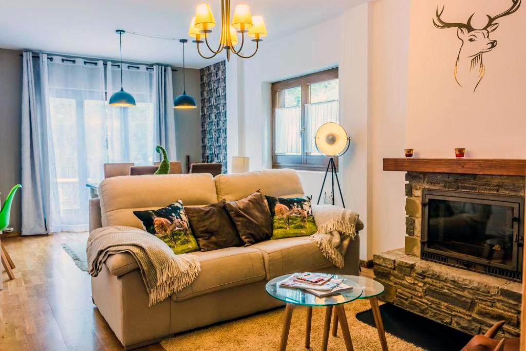 A 15 Minutos De Baqueira Apartment *